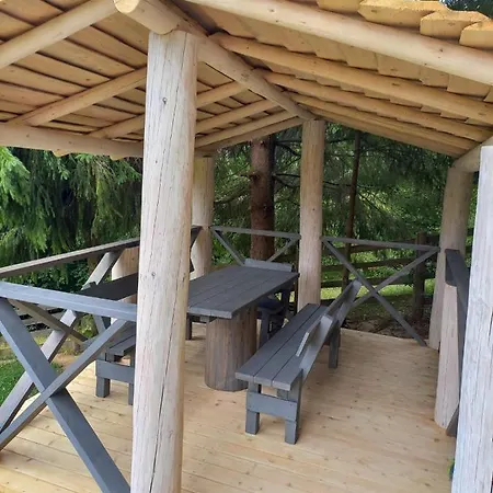 шепіт лісу Apartamento Lazeshchyna