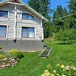 Apartment шепіт лісу *