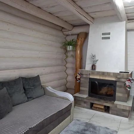 Apartment шепіт лісу Laseschtschyna